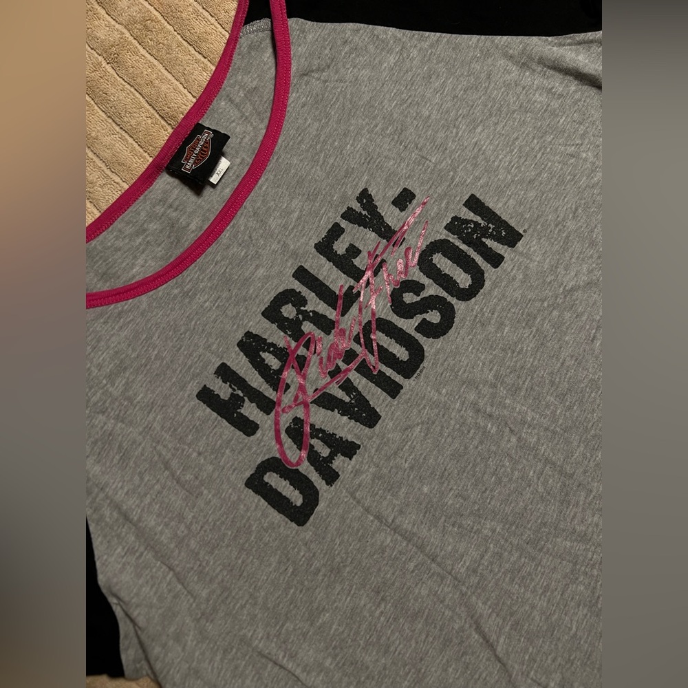 Harley-Davidson Women's Gray/ Black/ pink Long Sleeve Tee with Pink Trim